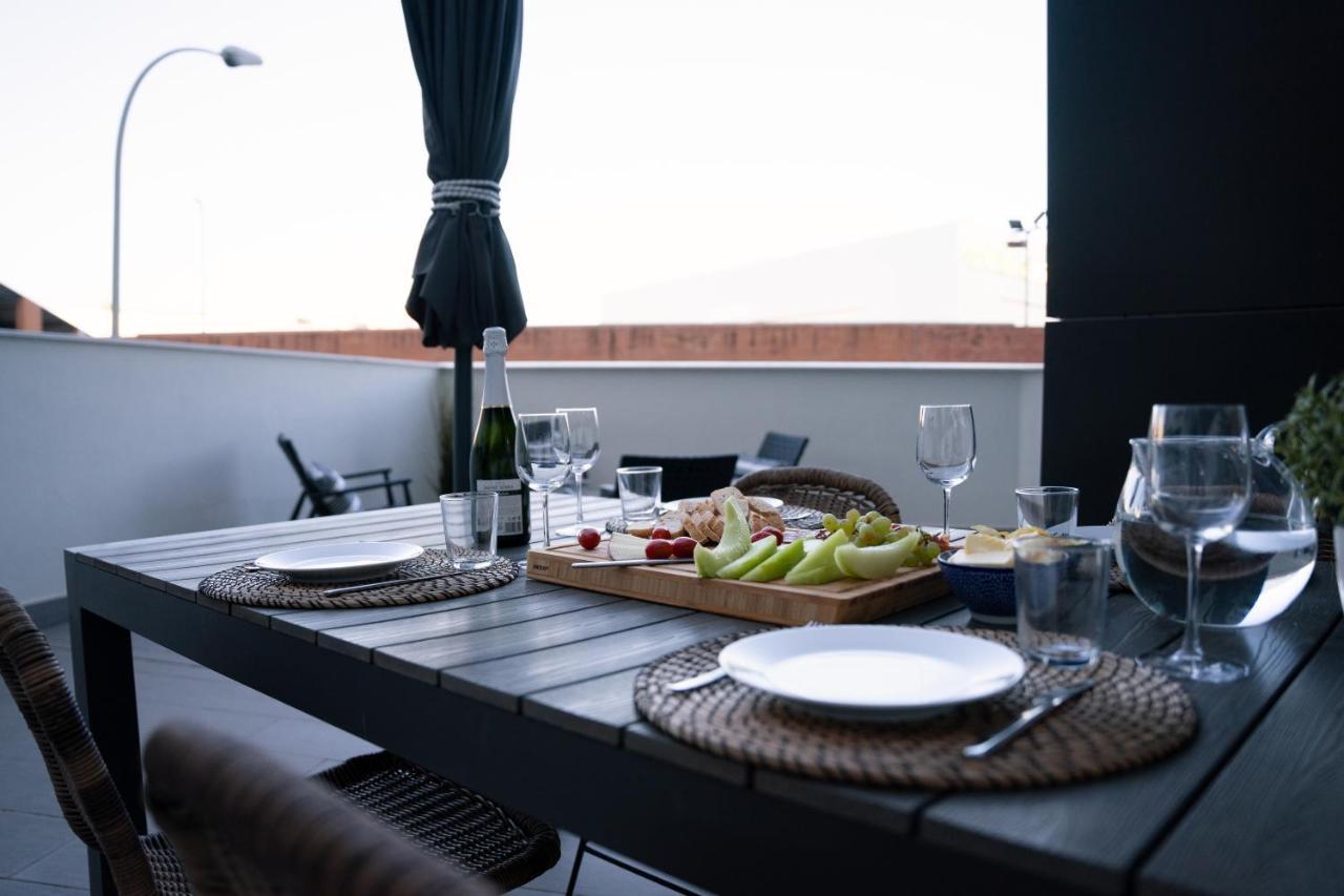Central Premium Pool Terrace New Malaga Bagian luar foto